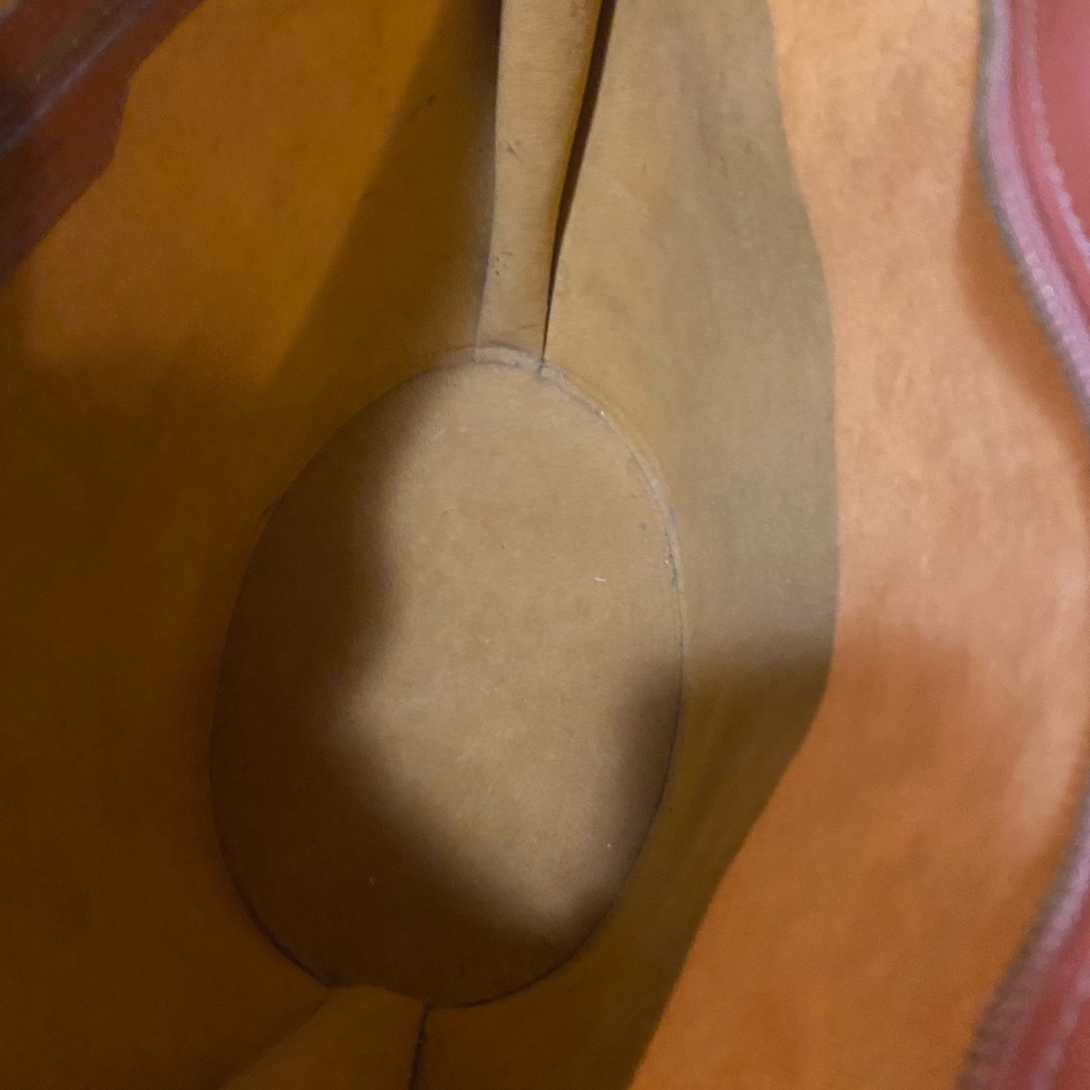 Louis Vuitton Saint Jacques Epi Leather Bag Made in France - Picture 9 of 15